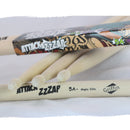 GRIFFIN Attack Zzzap Drum Sticks - 24 Pairs of Select Elite Maple Wood Size 5A - Drummers Percussion Classic Pure Grit Uncoated, Raw Wood Drumming Sticks