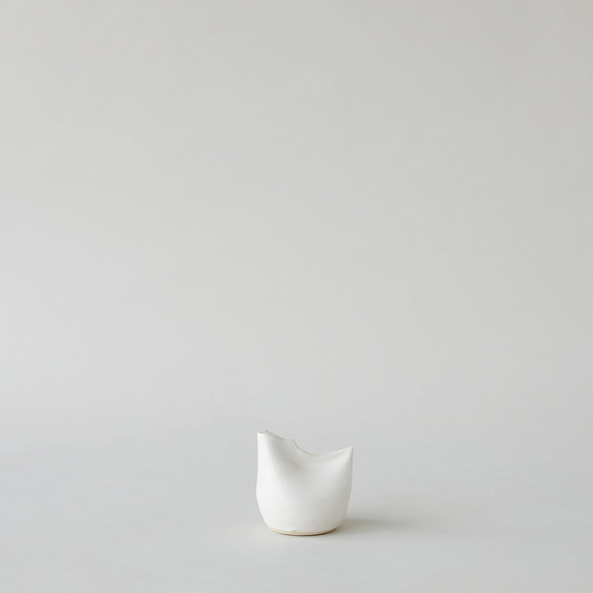 Bird Vase, White, photo 3 of 13