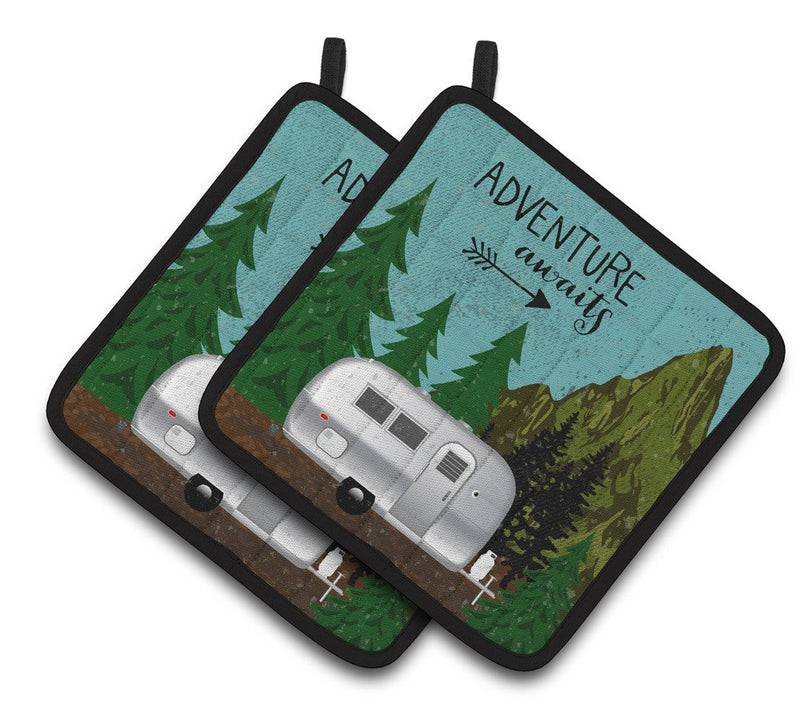 Airstream Camper Adventure Awaits Pair of Pot Holders VHA3022PTHD