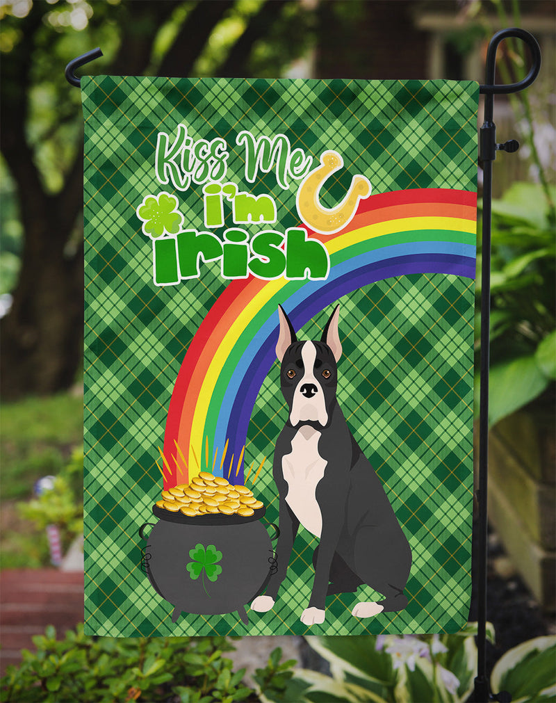 Black Boxer St. Patrick's Garden Flag – "Kiss Me I’m Irish" with Pot of Gold & Rainbow