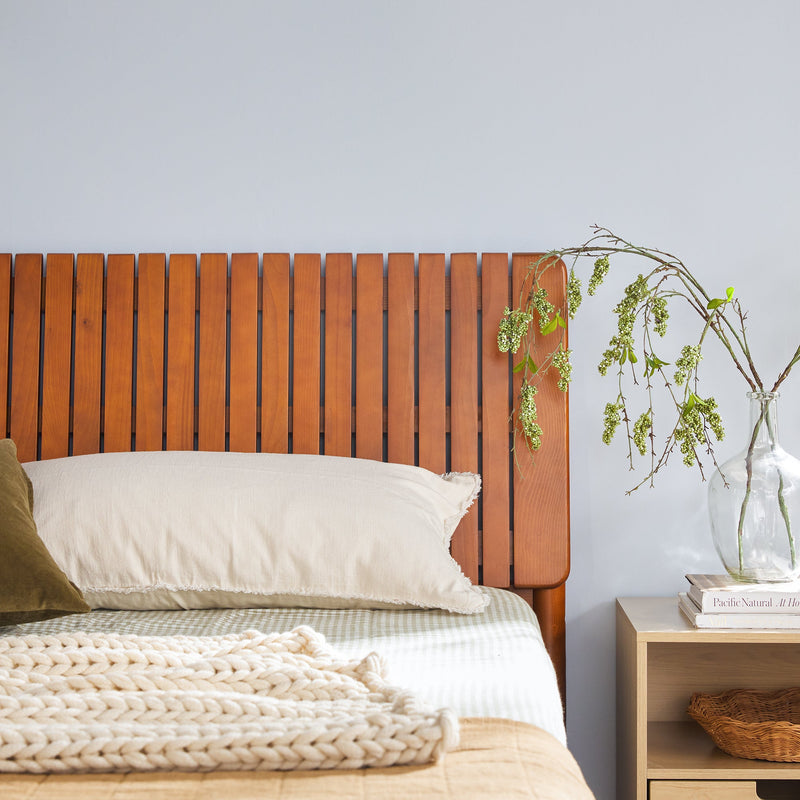 Cama Slatted Headboard Mid-Century Modern Solid Wood Bed