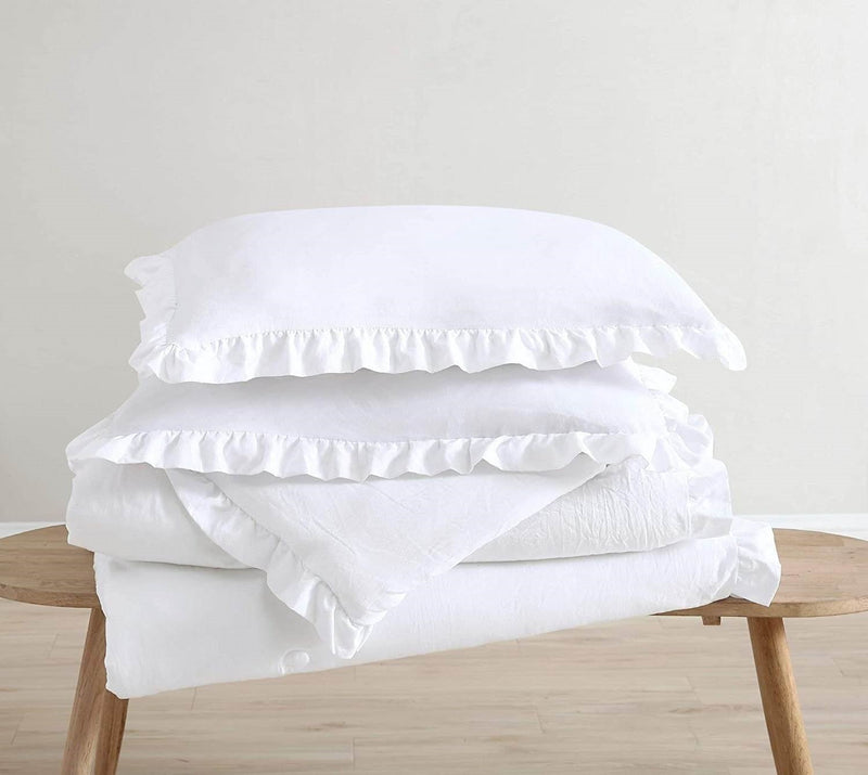 Queen Size White Ruffled Edge Microfiber Comforter Set, photo 3 of 4