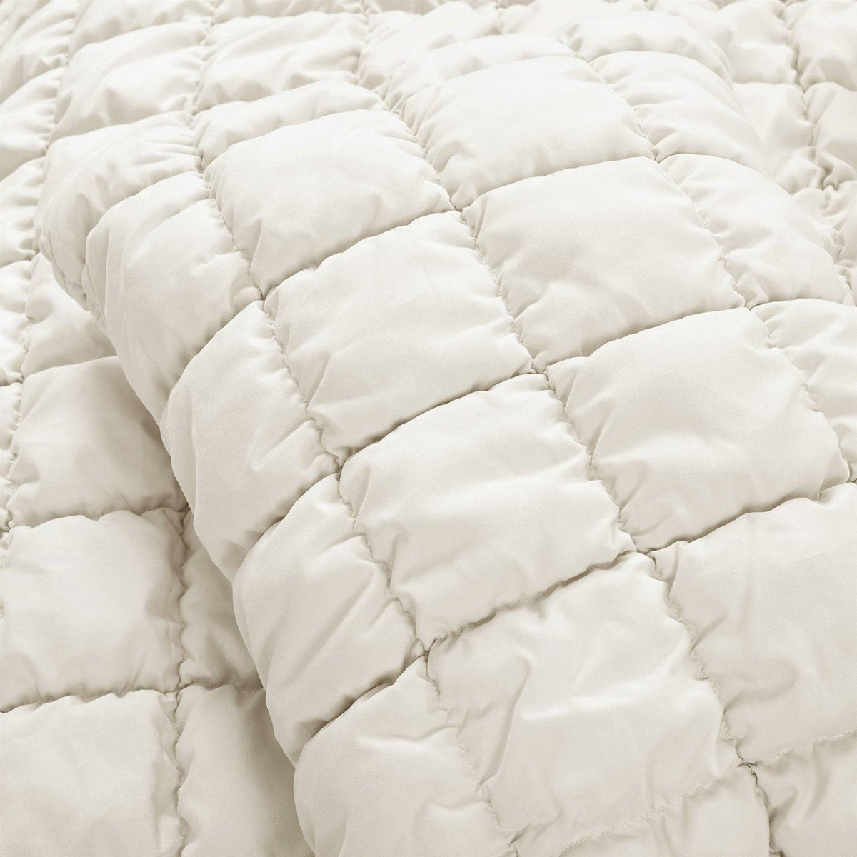 Twin/XL Soft Lightweight Puff Textured 2-Piece Comforter Set in Off White, photo 3 of 5