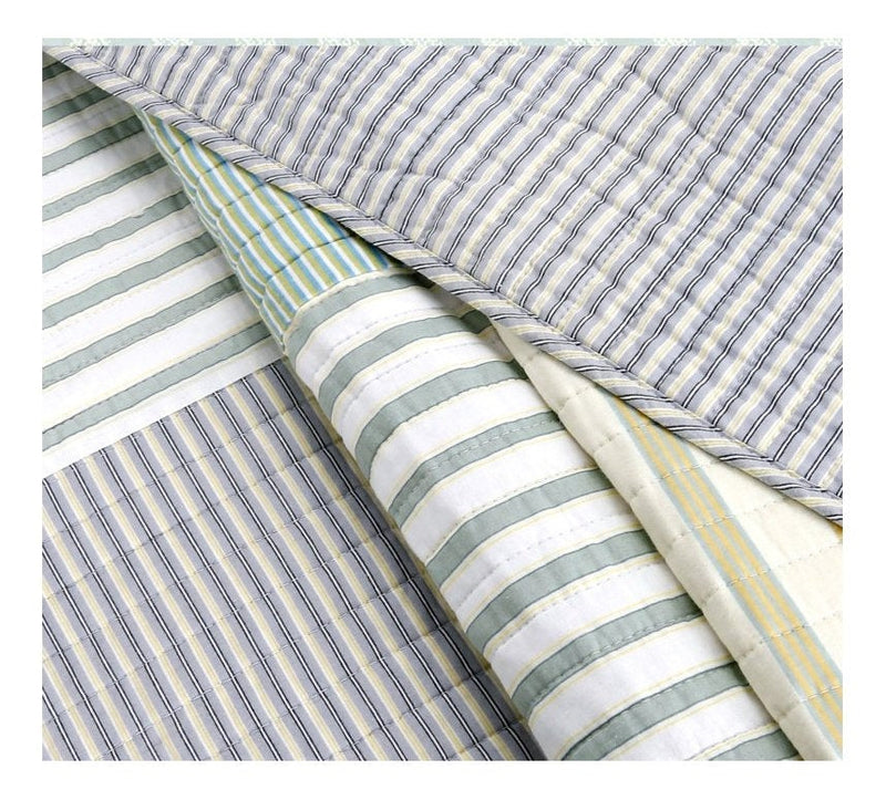 Twin Size Soft Reversible Patches 100% Cotton Quilt Set, photo 4 of 4