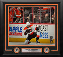 Wayne Simmonds Fist Pump Philadelphia Flyers Autographed 11" x 14" Framed Hockey Photo by Dynasty Sports & Framing
