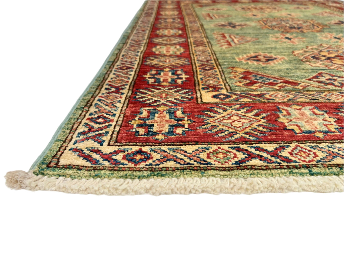 Super Kazak (3'00"x4'00") green/red, photo 2 of 6