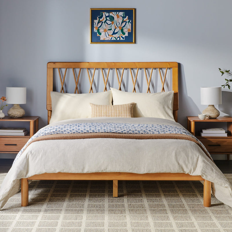 Cama X Spindle Mid-Century Modern Solid Wood Bed