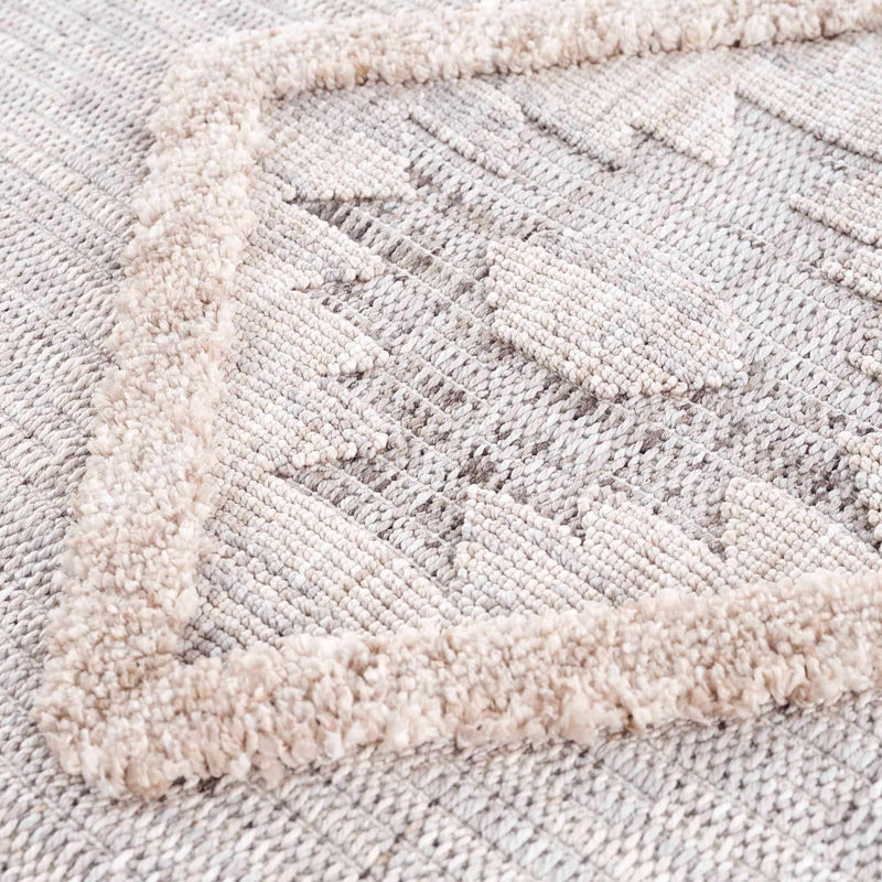 Serkomen High-Low Area Rug - Clearance