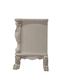 Dresden II - Nightstand - White by HouseOfZazla