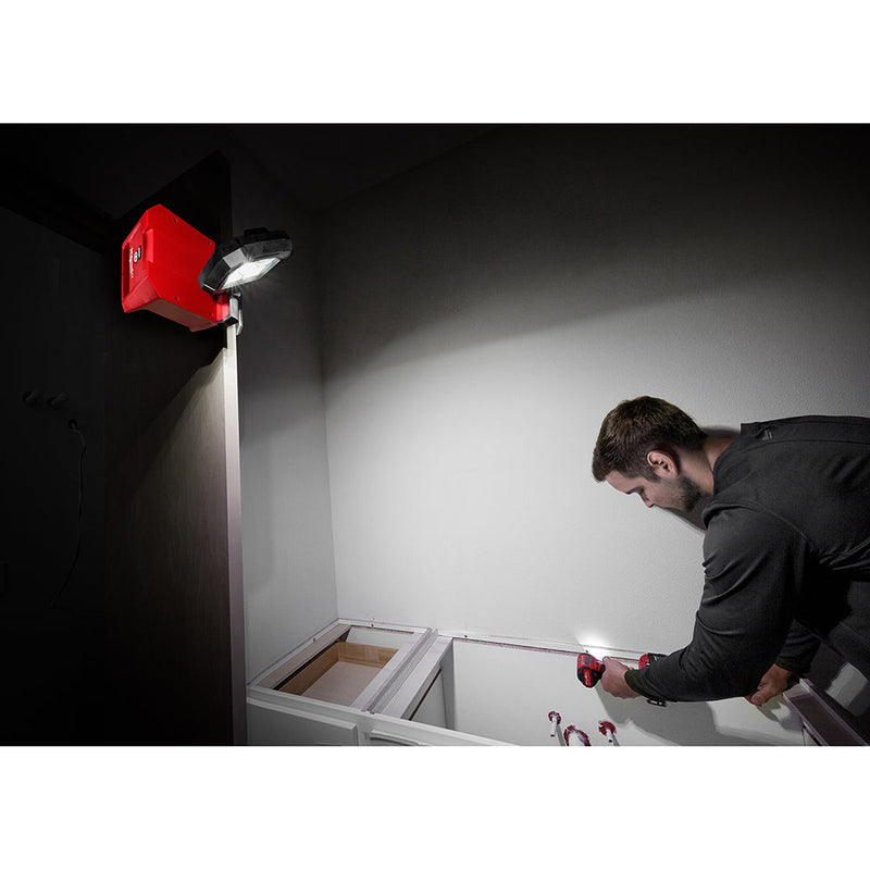 Milwaukee 2365-20 M18™ ROVER™ Mounting Flood Light