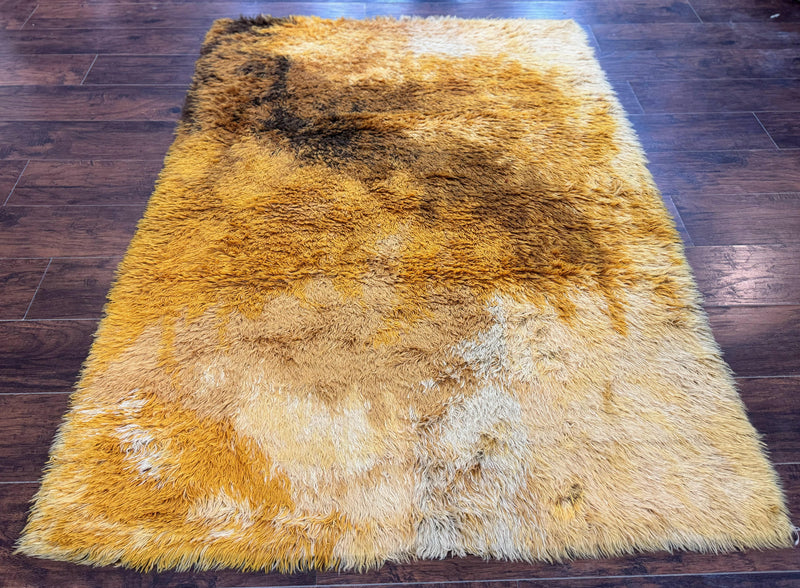 Rya Shag Rug 4.6 x 6, Shades of Yellow, Mid Century Vintage Carpet