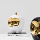 GobekUsa Golden Apple Sculpture: Abstract Ceramic Handicraft Simulated Fruit Figurine Home Decor.