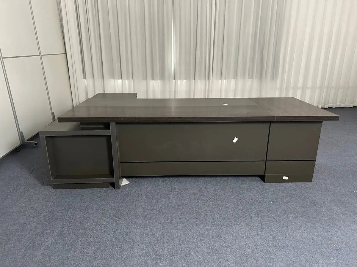 Carwin · Modern L-Shaped Executive Desk, photo 12 of 16