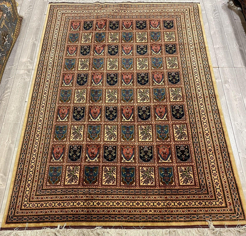 Afghani  I Bakhtiari 7x10 Area Rug