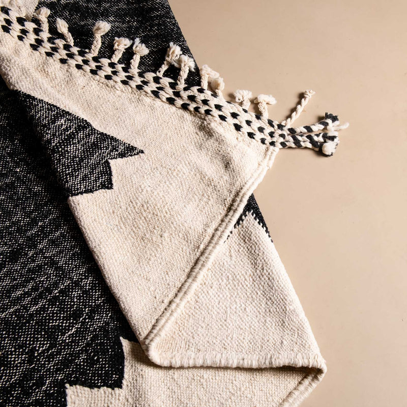 Afou - Taznakht kilim rug