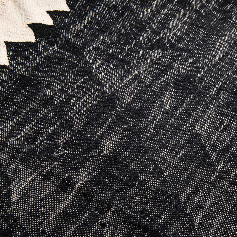 Afou - Taznakht kilim rug