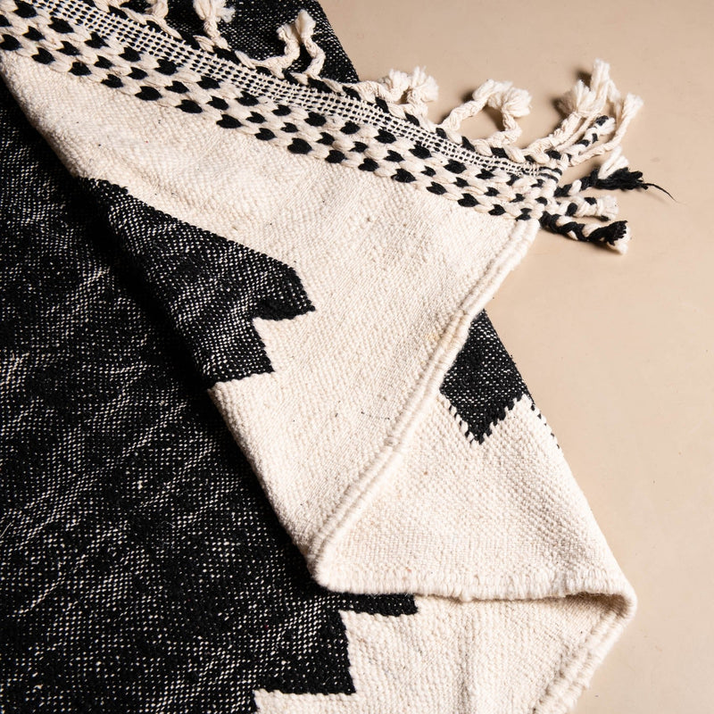 Afou - Taznakht kilim rug