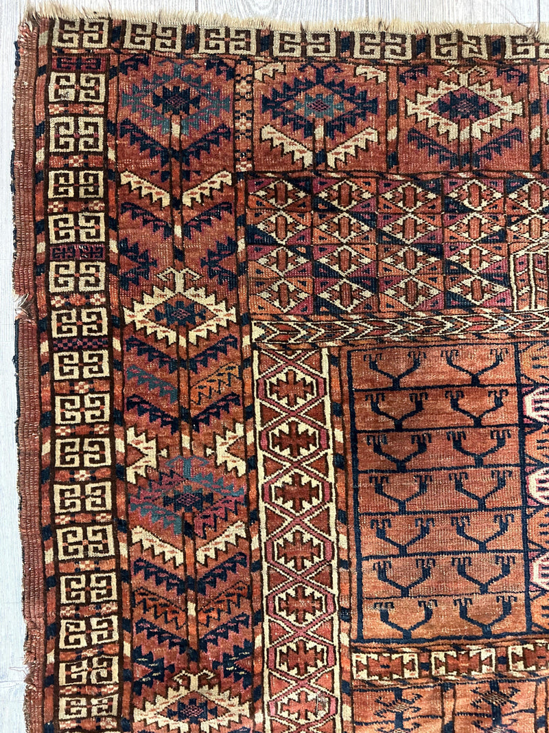 Antique 1880s Turkoman Tekke Ensi Tent Door Covering Rug 4’ x4’8”