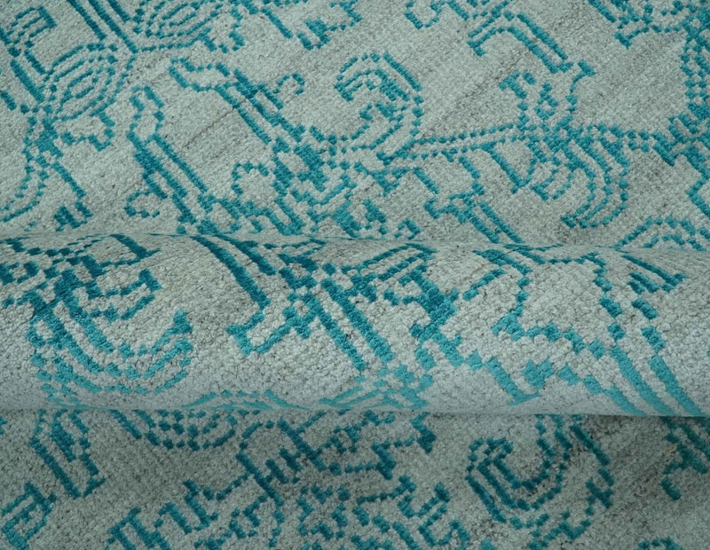 Antique design 6.5x10 Silver and Blue Traditional Hand Knotted wool Area Rug