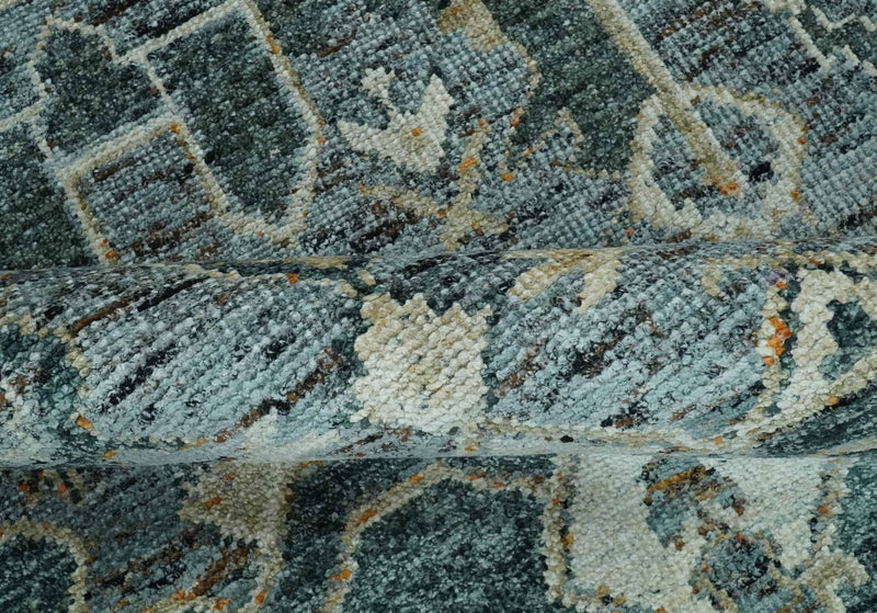 Antique look Gray and Silver 5.6x8.6 Traditional Large Design Hand Knotted wool Rug