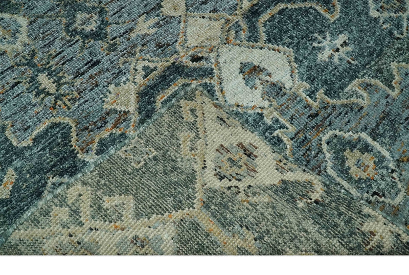 Antique look Gray and Silver 5.6x8.6 Traditional Large Design Hand Knotted wool Rug
