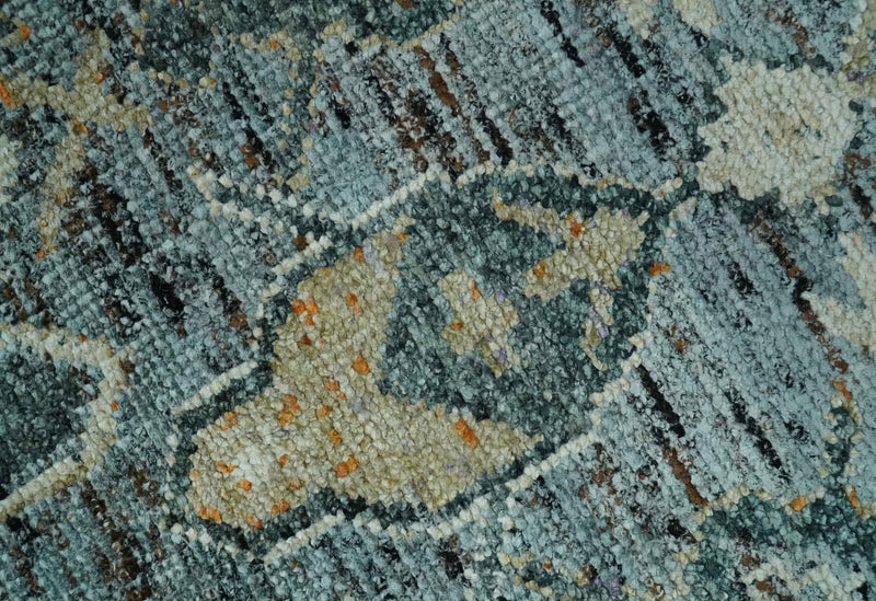 Antique look Gray and Silver 5.6x8.6 Traditional Large Design Hand Knotted wool Rug