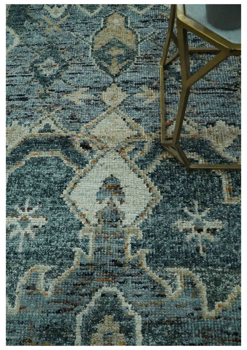 Antique look Gray and Silver 5.6x8.6 Traditional Large Design Hand Knotted wool Rug