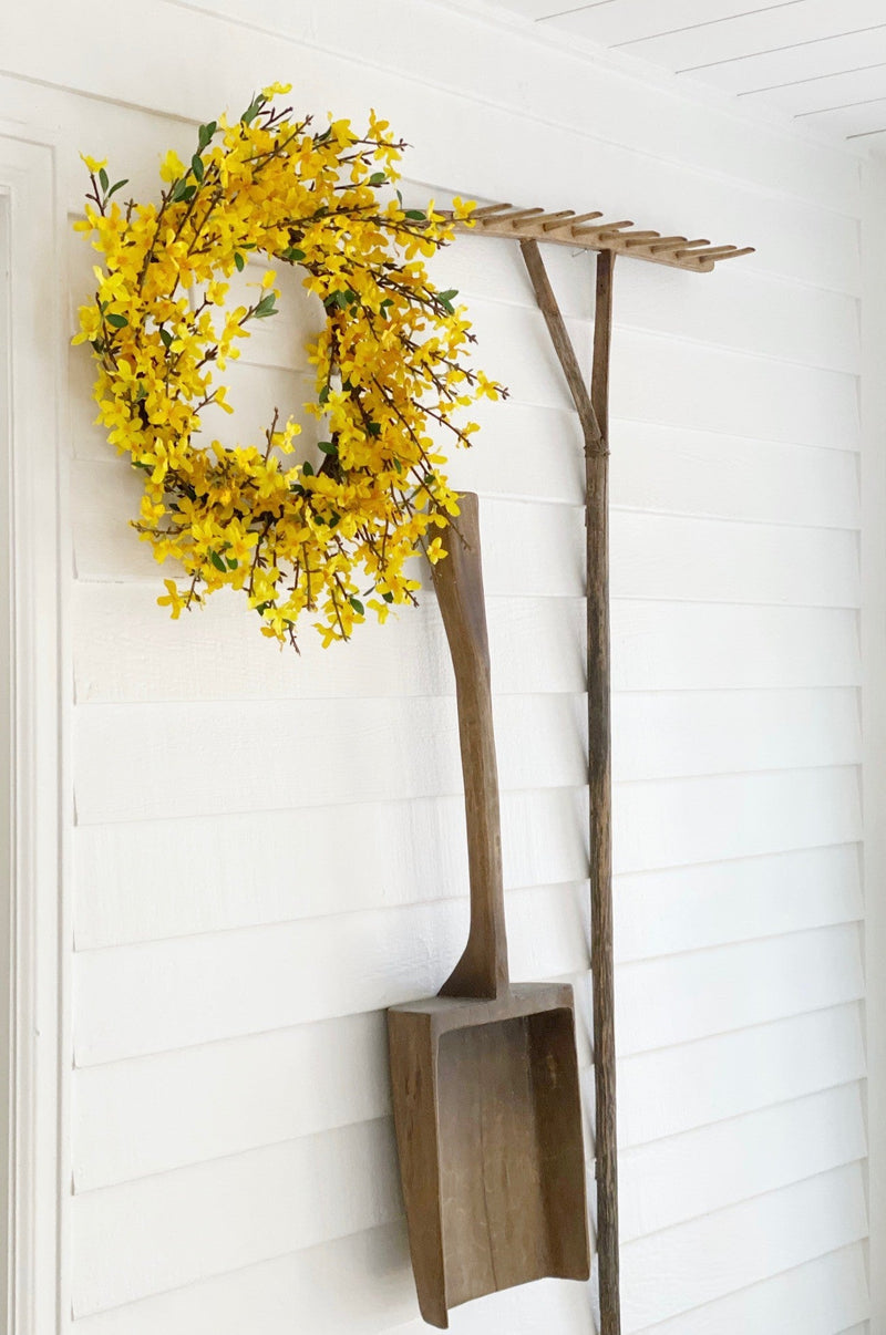 22” Forsythia Artificial Wreath, photo 4 of 9