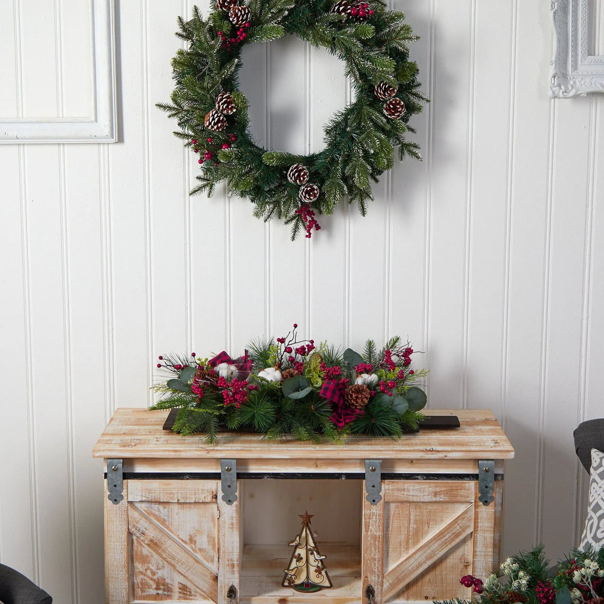 24” Holiday Berries, Pinecones and Eucalyptus Cutting Board Wall Décor or Table Arrangement, photo 6 of 6