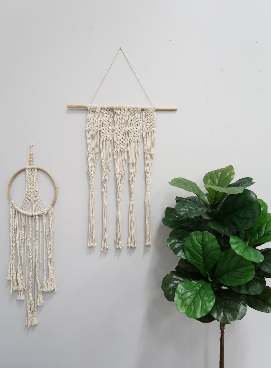 2.5’ x 2’ Hand Woven Macrame Wall Hanging Decor, photo 8 of 11