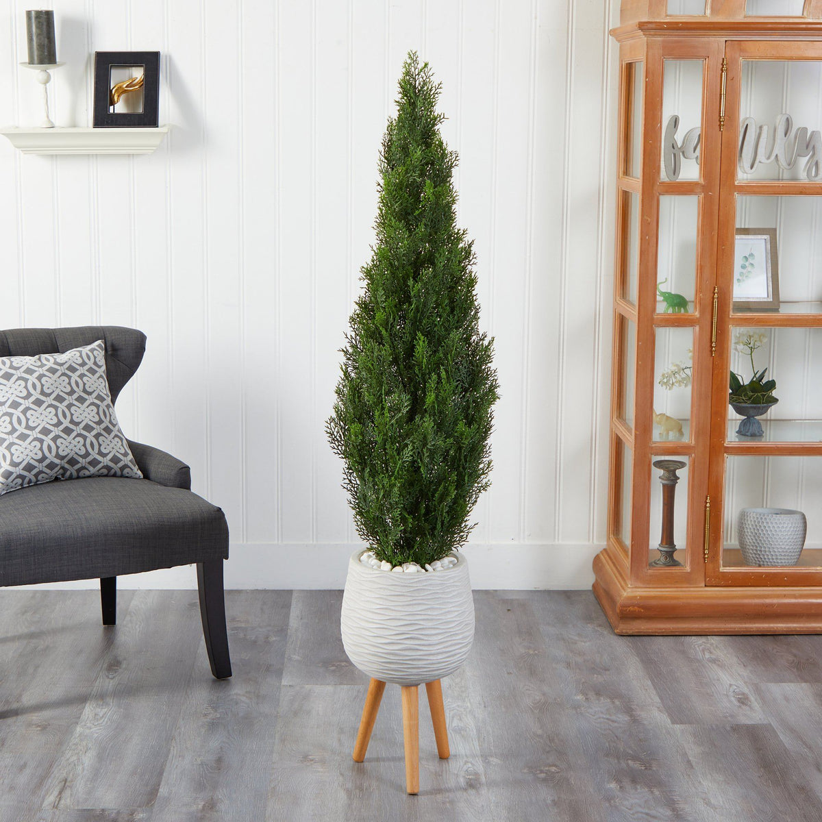 5' Cedar Artificial Tree in White Planter with Stand (Indoor/Outdoor), photo 4 of 4