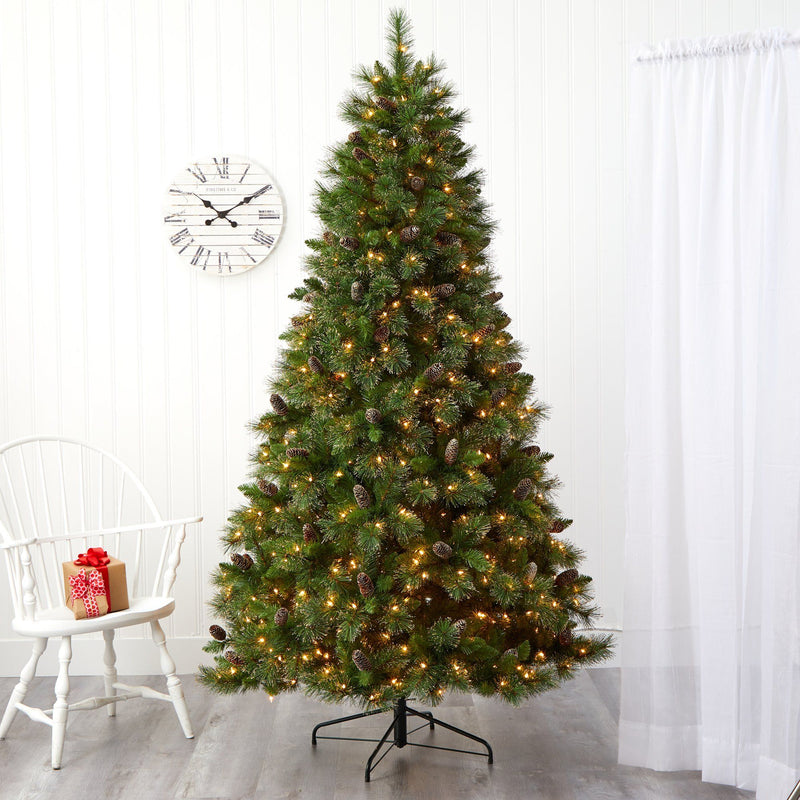 7.5’ Golden Tip Washington Pine Artificial Christmas Tree with 600 Clear Lights, Pine Cones and 1568 Bendable Branches