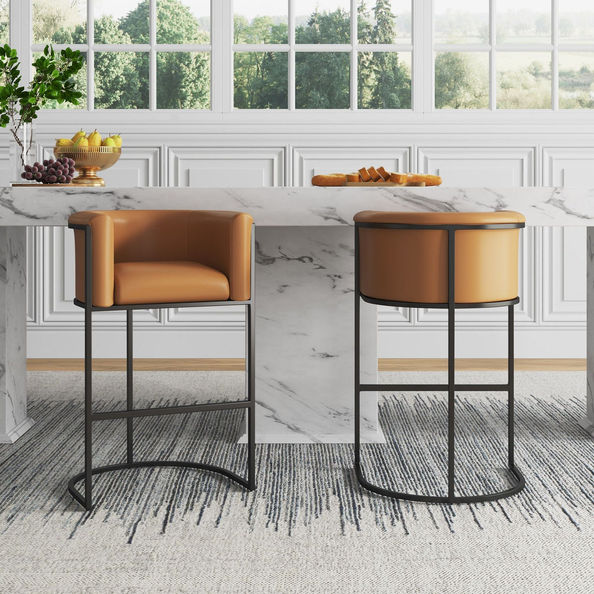 Cosmopolitan - Stool, photo 35 of 40