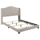 Maassluis - Bed With Button Tufted Headboard