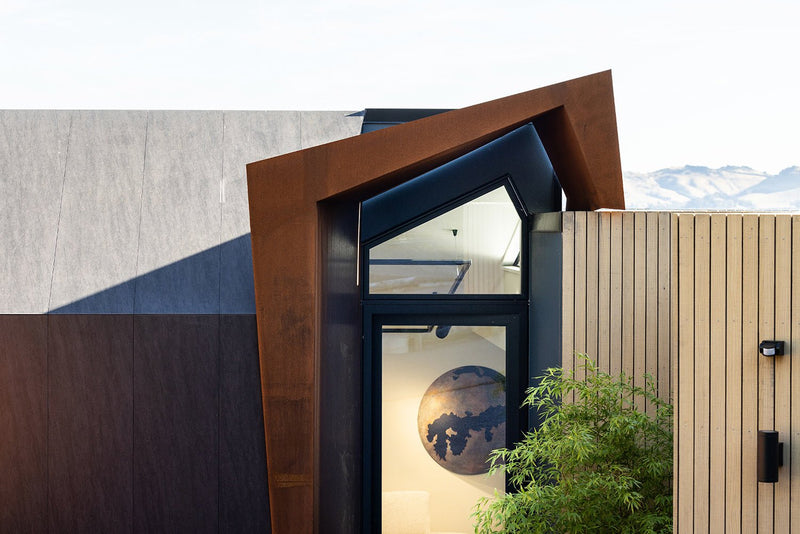 Basalt Black Neolith