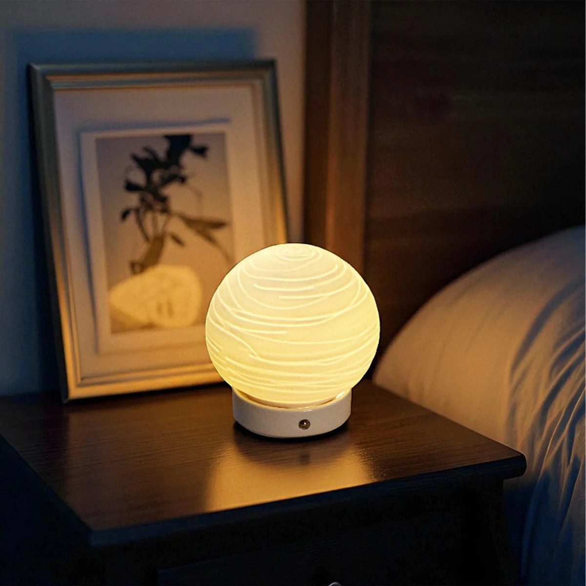 Ceramic Ball Rechargeable Lamp (Planet), photo 4 of 6