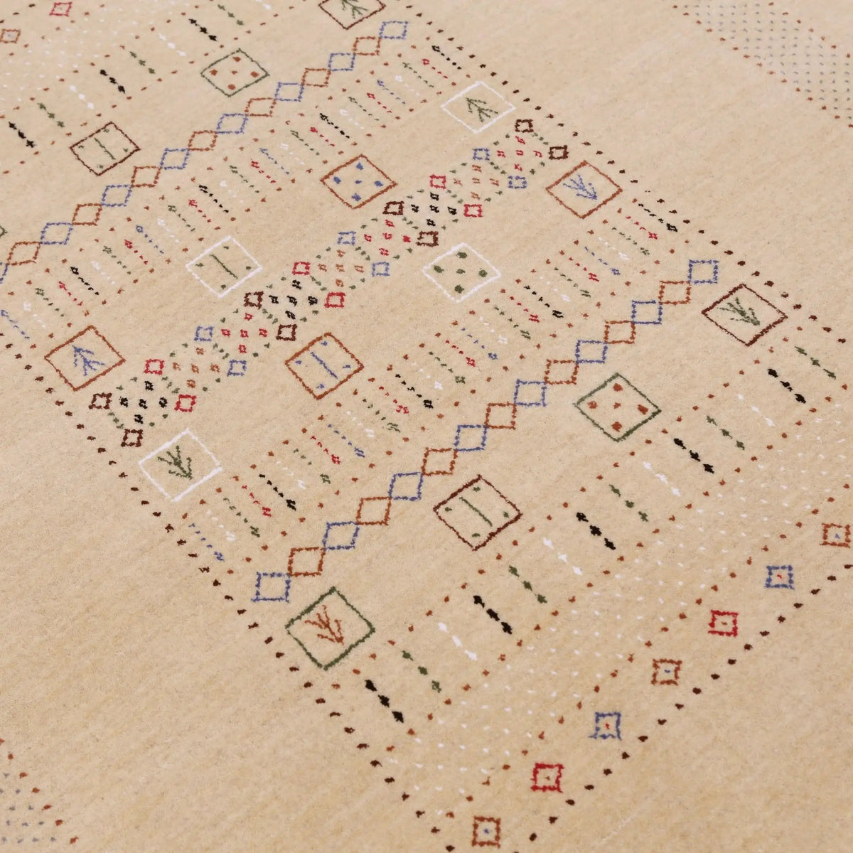 Beige Center Pattern Hand-Loomed Wool Area Rug with Traditional Gabbeh Design, photo 6 of 10