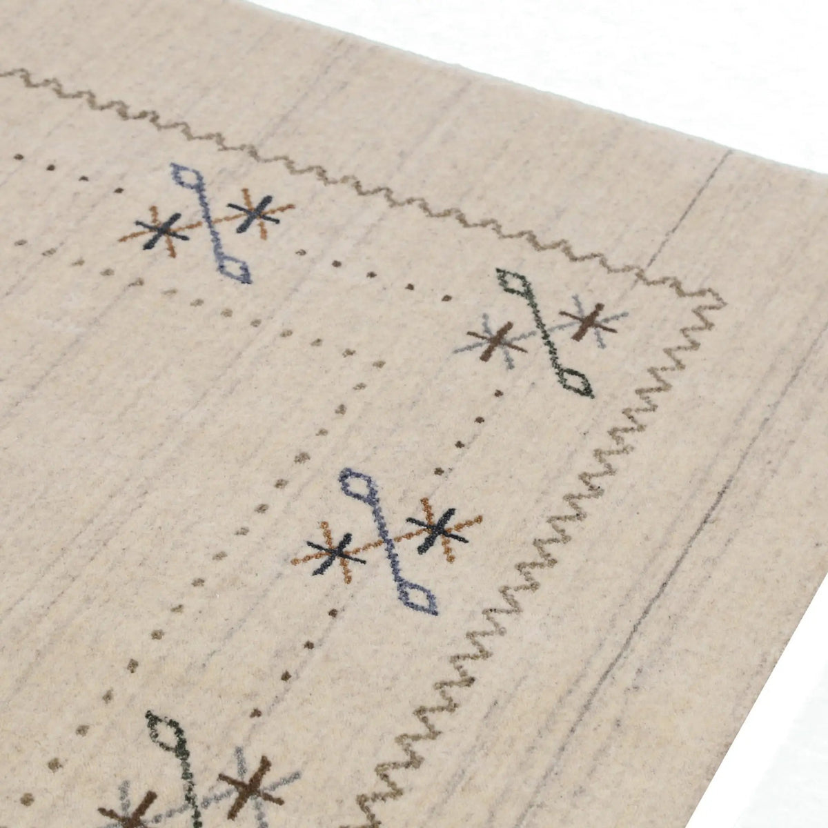 Beige Gabbeh Hand Loomed Wool Area Rug - Authentic Traditional Border Design, photo 11 of 13