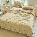 GobekUsa Cozy Coral Fleece Blanket: Perfect for Dorm, Home, or Sofa