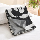 GobekUsa Camellia Knitted Blanket: Soft Spring/Summer Office Nap Sofa High-End Single Quilt
