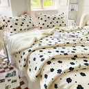 GobekUsa Cartoon Print Cozy Blanket - Milk Velvet & Cashmere - Winter/Spring Duvet Cover