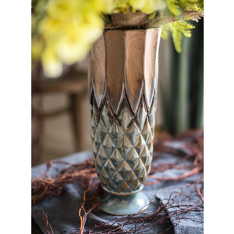 Blue Gold Grid Pattern Glazed Ceramic Vase Collection