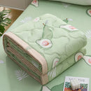 GobekUsa Daisy Print Quilt for Spring Summer, Queen Size, Mechanical Wash, Comfortable Blanket
