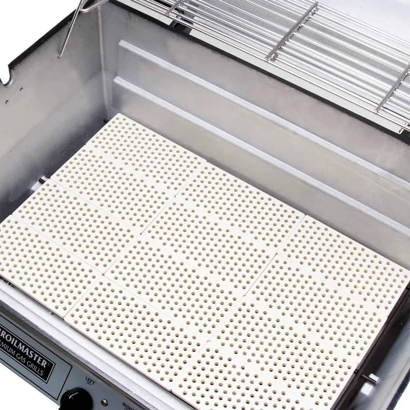 Broilmaster P3X Super Premium Cast Aluminum Gas Grill With Flare Busters, Griddle And Smoker Shutter (SAK98194)