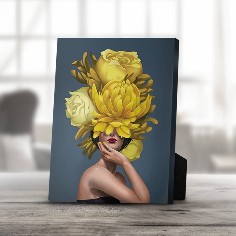 Bouquet Woman B Desktop Canvas