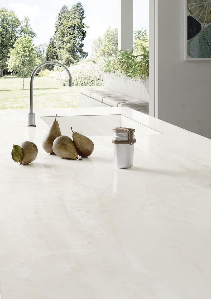 Bright Onyx Sapienstone