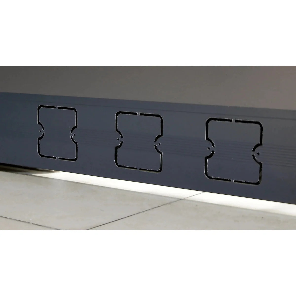 Brynn · L-Shaped Cubicle Workstation, photo 17 of 18