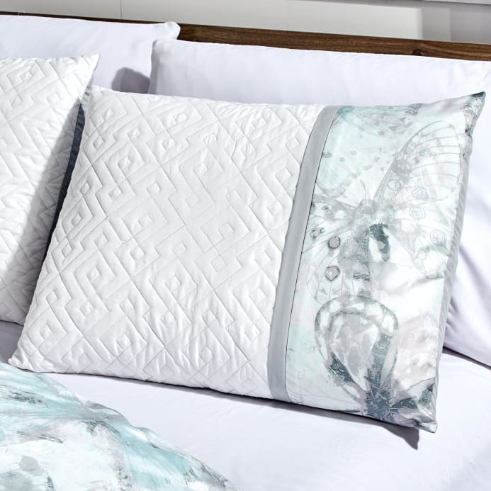 Butterflies Jacquard White Comforter