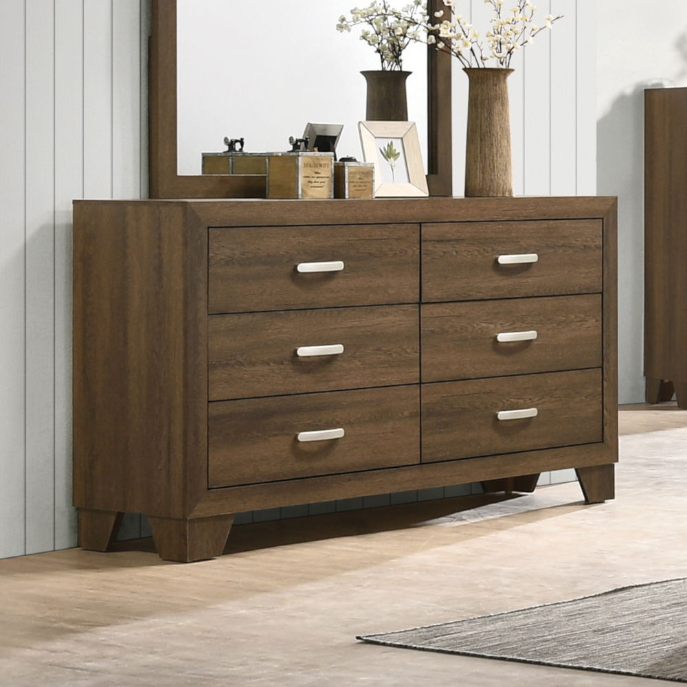 Miquell - Dresser, photo 2 of 11