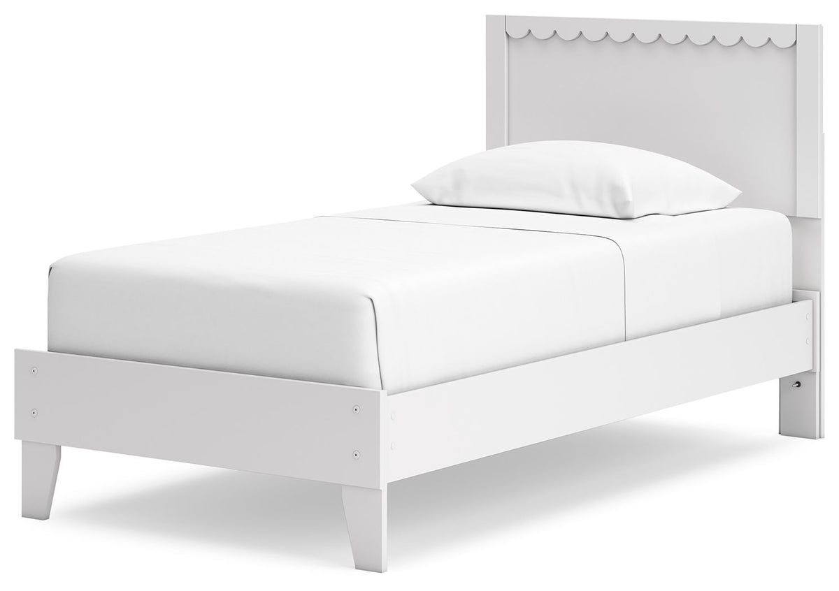 Hallityn - Panel Platform Bed, photo 6 of 7